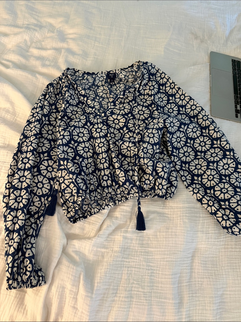 Roller Rabbit Navy and White Floral Tie-Front Crop Top